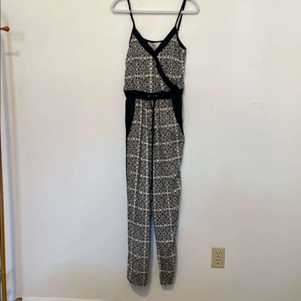 Willow & Clay navy and cream Jumpsuit, size‎ small